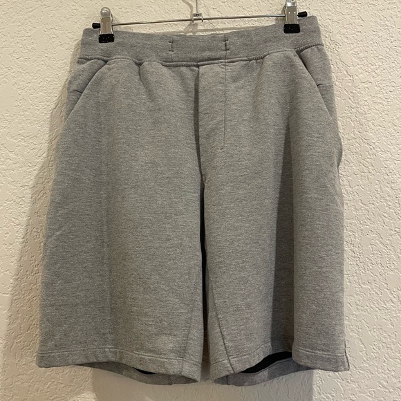 Lululemon City Sweat Short *9.5” in Grey - Stretch French Terry - Picture 4 of 7